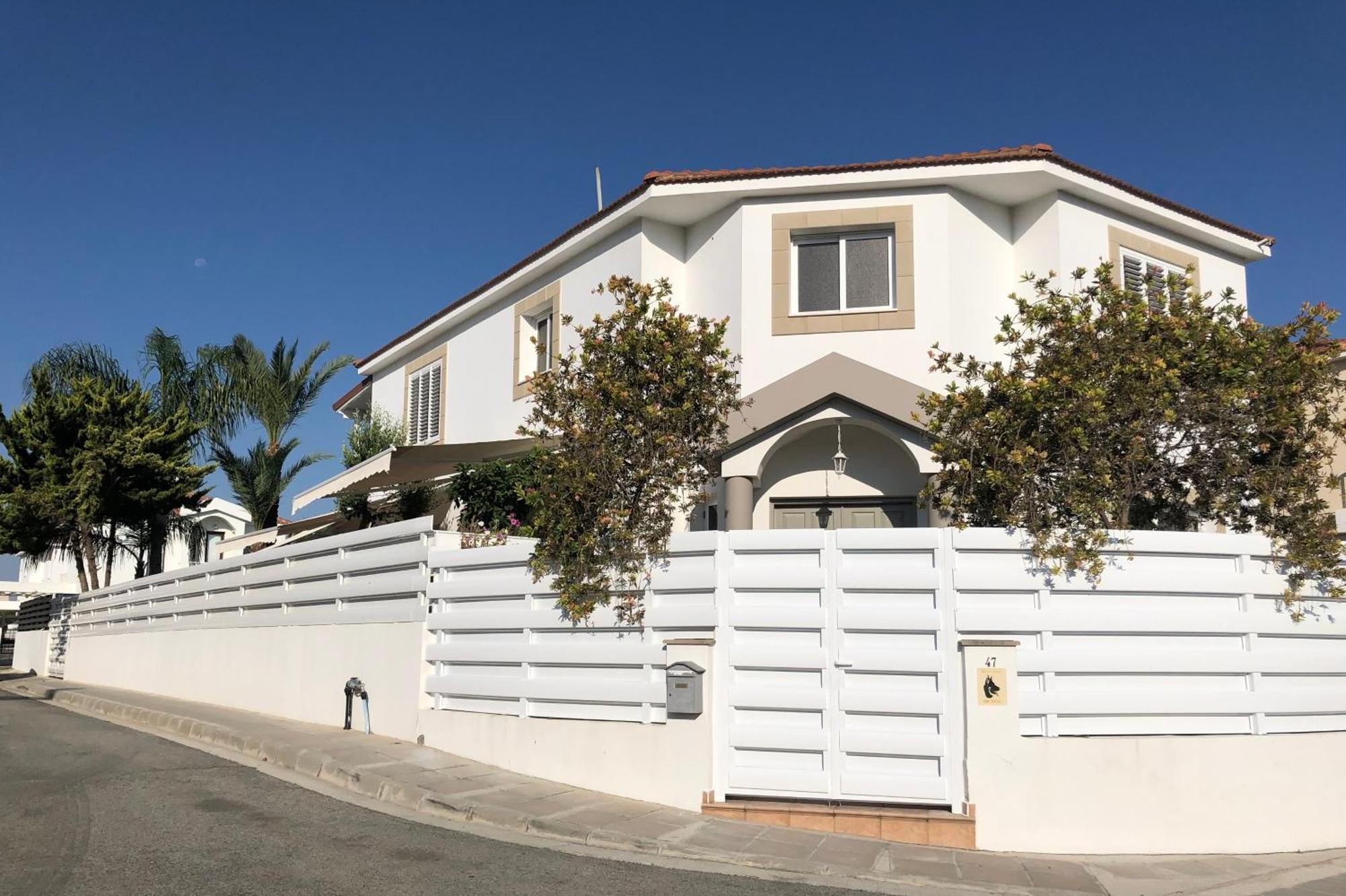 Villa Andy-350 M From The Beach Larnaka Exterior foto