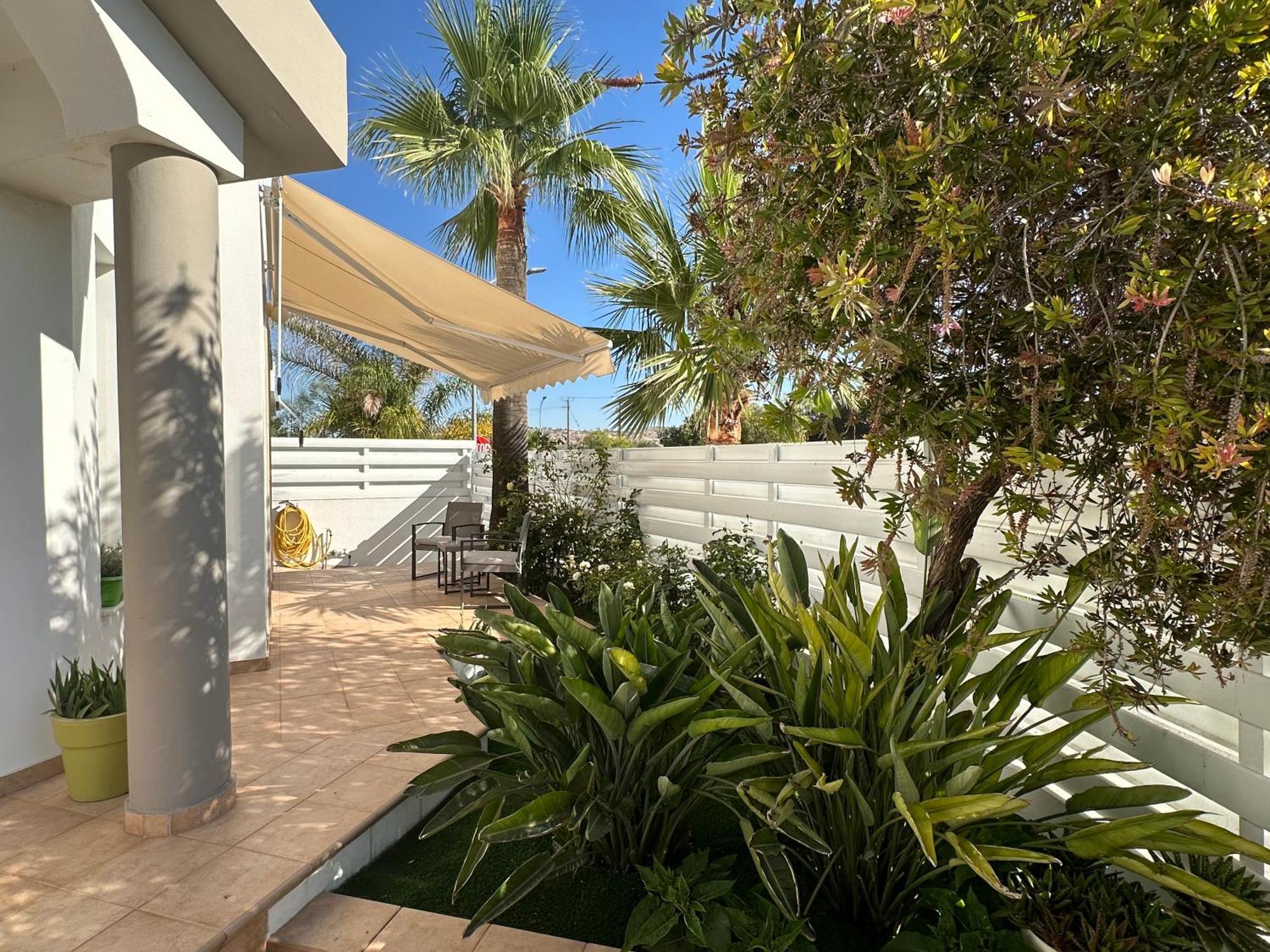 Villa Andy-350 M From The Beach Larnaka Exterior foto